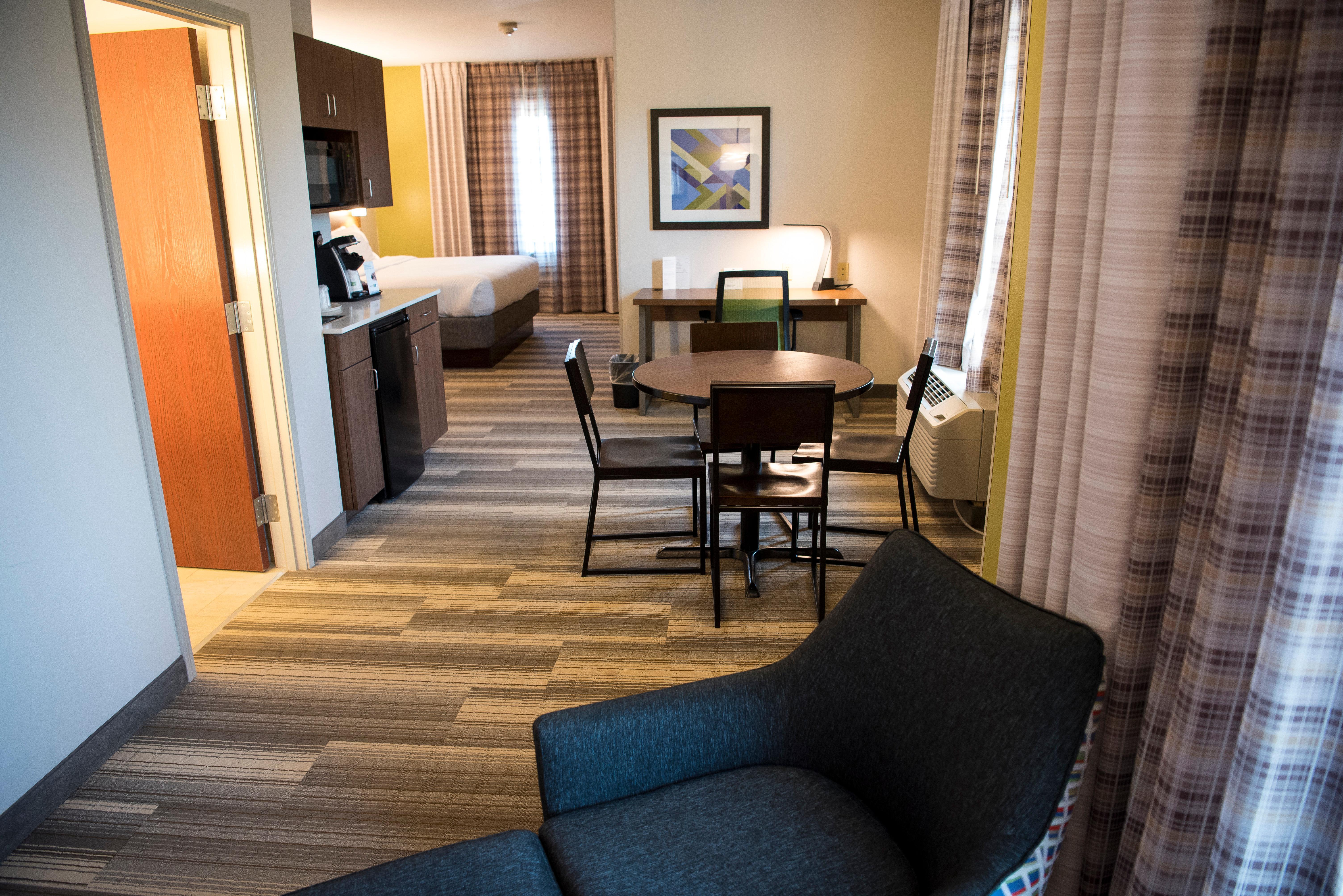 Holiday Inn Express Hotel & Suites Lexington-Downtown University, An Ihg Hotel Exterior photo